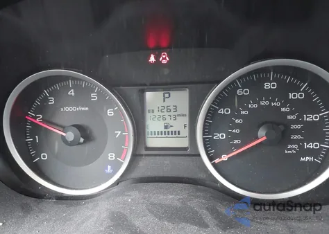 2017 Subaru Forester 2.5I Premium z USA, uszkodzony, nr VIN JF2SJAEC6HH542538